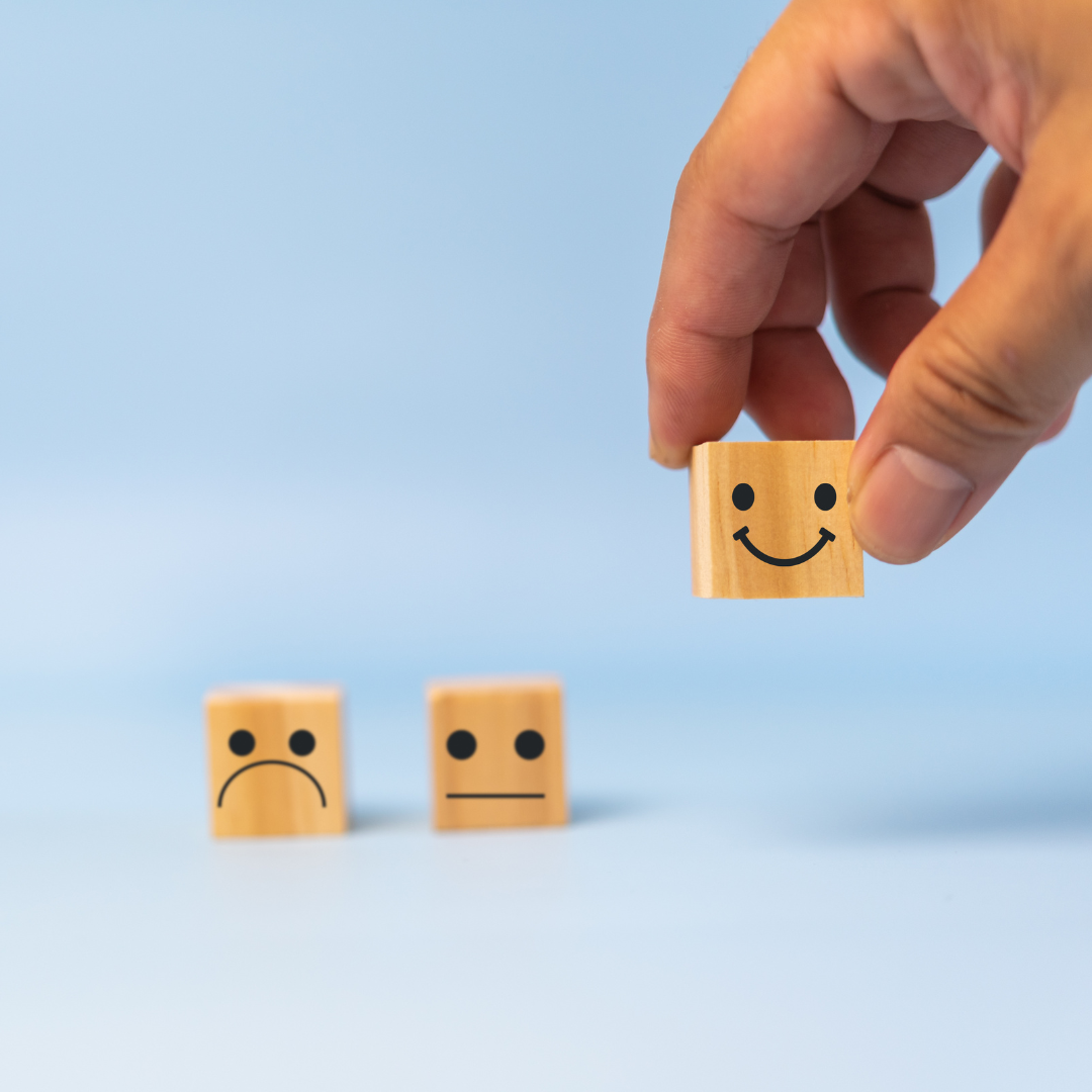 AI-assisted-web-chat-hero-img-1